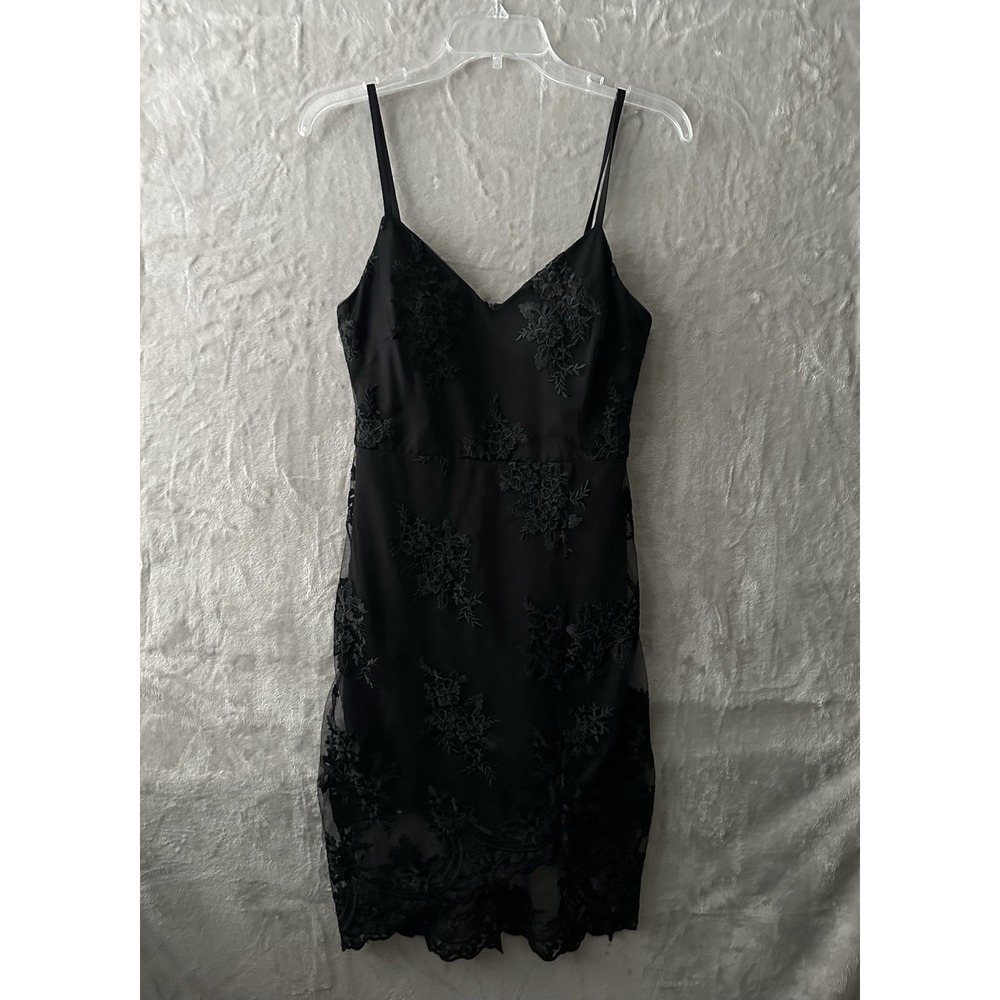 Guess Lace Dress Womens Size 4 Black Midi V-Neck Sheath Asymmetrical Hem Floral